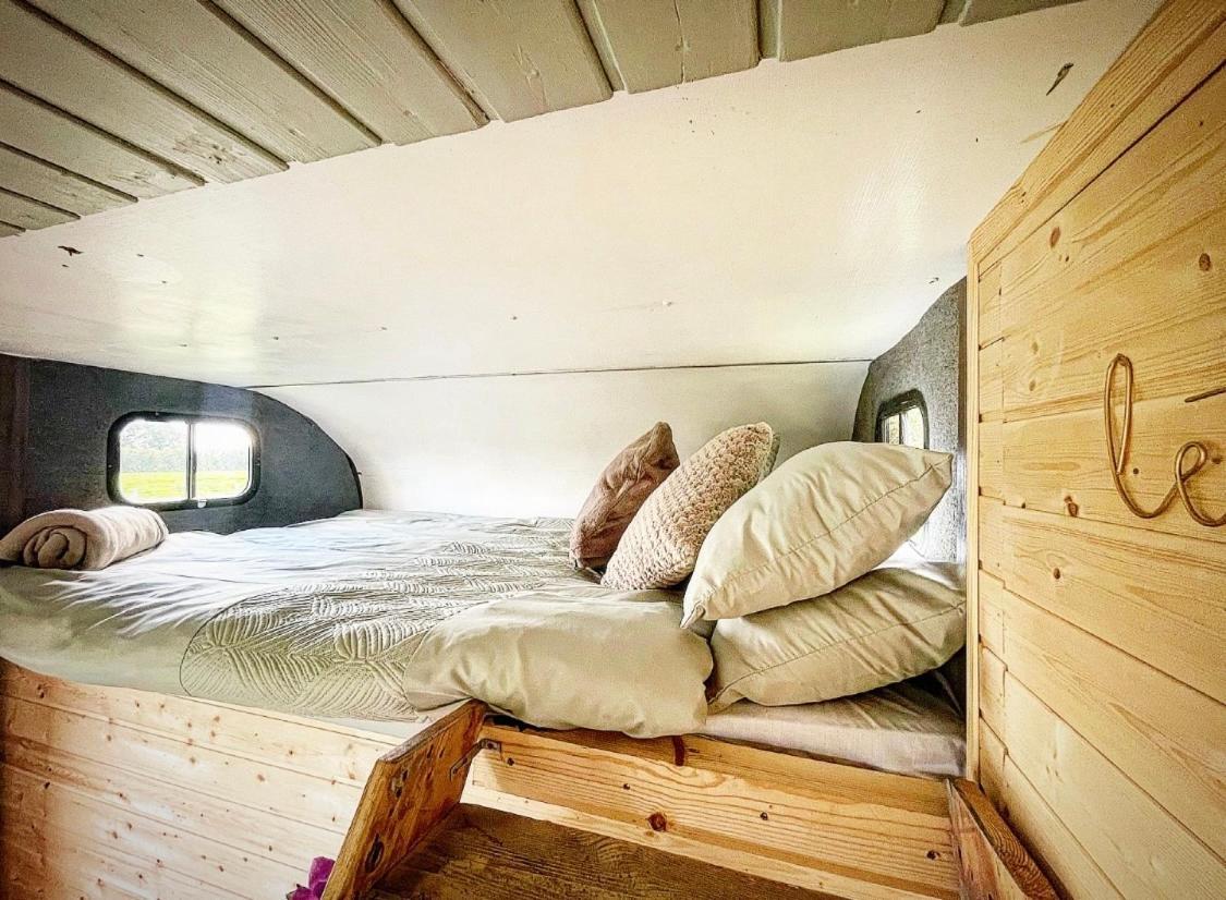 North Yorkshire Horse Box Hotel Bagian luar foto